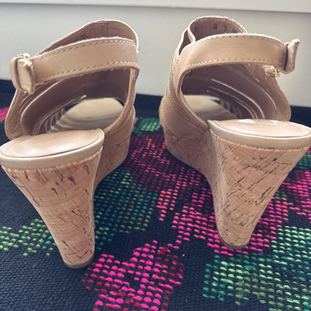 Franco Sarto Sharp Leather Platform Wedge Heels Slingback Sandals Size 8 M Tan - Picture 6 of 11